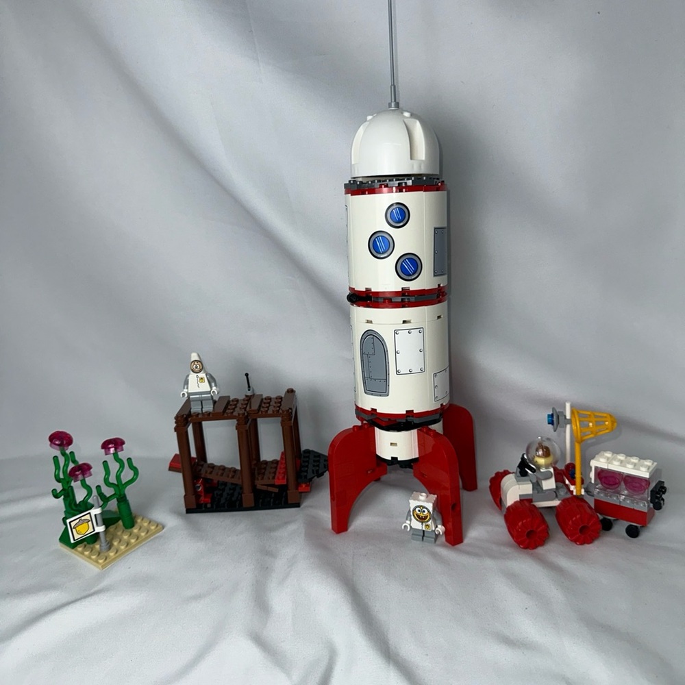 Lego SpongeBob SquarePants Rocket Ride 3831 Excellent Condition Mint Minifigs